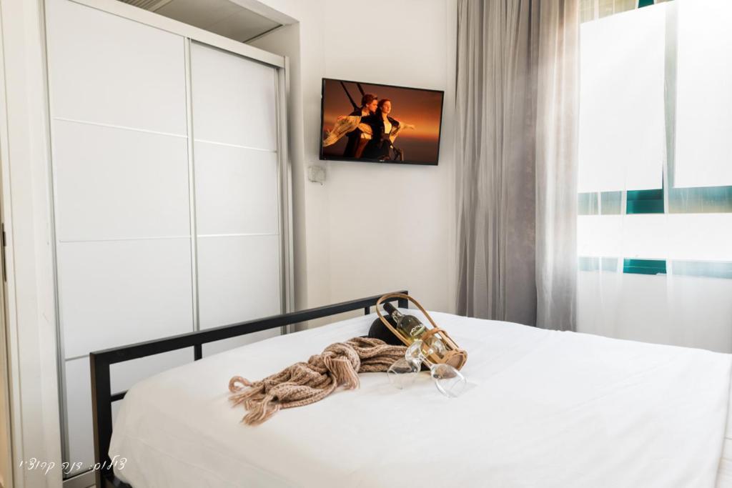 Luxury Apartment On The Lake ティベリア エクステリア 写真